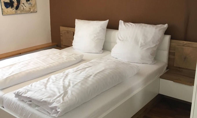 Schlitz Apartment | Discover Apartment "Zur Ottoburg" in Schlitz City Center