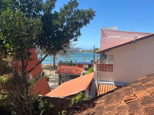 Armacao Apartment | Oceanfront Apartmento Praia da Armação - Guest Rated 10/10