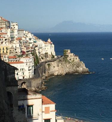 Amalfi Apartment | Seaside Apartments Amalfi Design with Spectacular Views