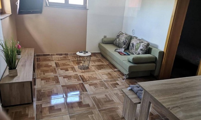 Ludbreg Apartment | Cozy Apartments Ana: One Bedroom with Terrace & Kitchen