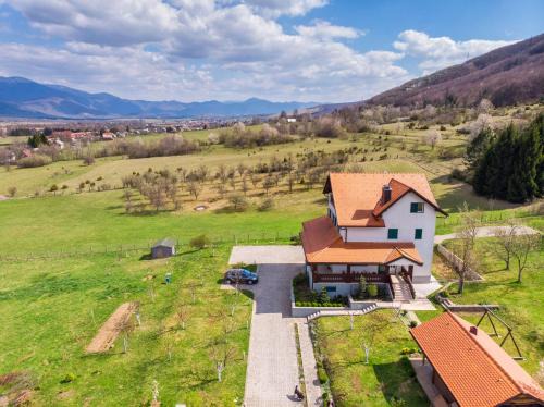 Vranovaca Apartment | Guest Rated 9.7: Family-Friendly Apartments at Robert