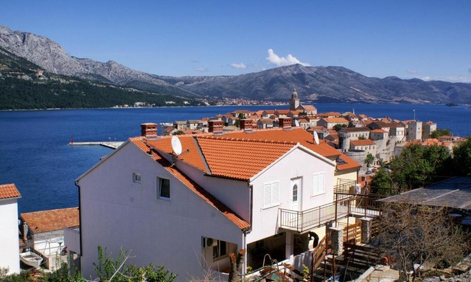 Cove Tri Zala (Zrnovo) Apartment | Pet-Friendly Apartments by the Sea in Korcula - 10/10 Rated