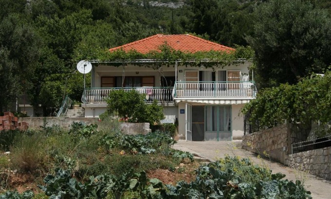 Kuciste Apartment | Relaxing Oceanfront Apartments in Kuciste, Peljesac