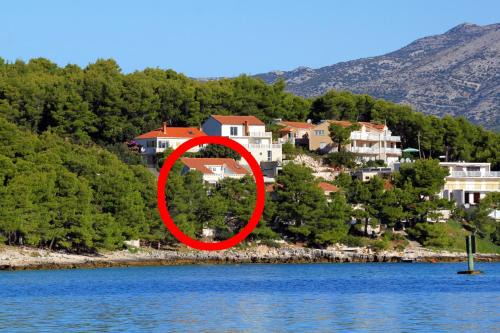 Lumbarda Apartment | Coastal Retreats in Lumbarda, Korcula - Guest Rated 9.8