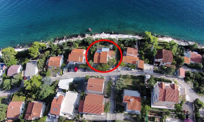 Seget Vranjica Apartment | Seaside Apartments in Seget Vranjica, Trogir – Perfect for Families