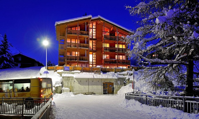 Zermatt Apartment | Top-Rated Apartments Chalet Z'Wichjehues with Panorama View