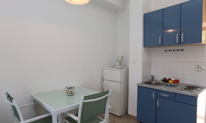 Silo Apartment | Oceanview Retreat at Apartments Dunato Nedeljko, Silo