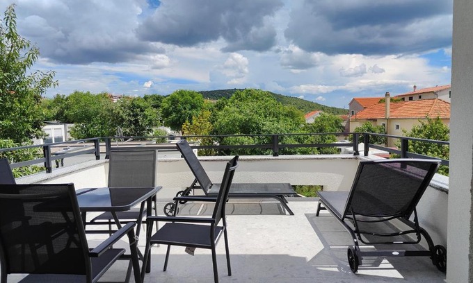 Pirovac Apartment | Family-Friendly Apartments Grape with 9.9/10 Guest Rating