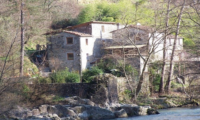 Casoli Apartment | Historic Mill Apartments in Picturesque Tuscany with Pool