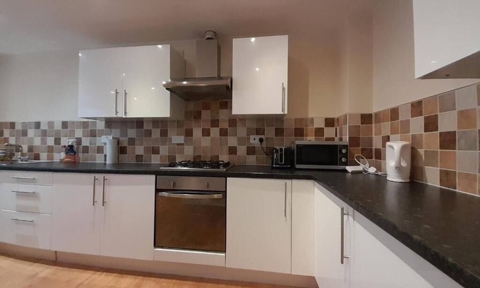 Birmingham Apartment | Cozy Apartments in Aston-Birmingham, Near Villa Park