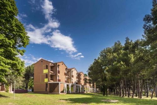 Monterol Apartment | Pet-Friendly Apartments in Umag with Pool Access