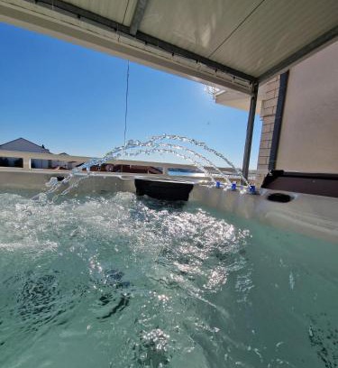 Okrug Gornji Apartment | Oceanfront Bliss at Apartments Ljube - Guest Rated 9.9/10
