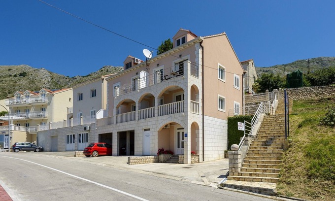 Plat Apartment | Cozy Apartments Maris: One Bedroom with Sea View Terrace
