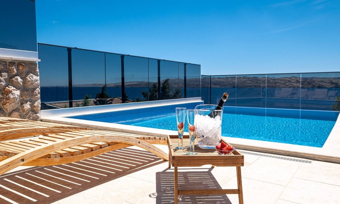 Cesarica Condo | Discover Apartments Matea with Infinity Pool & Ocean Views