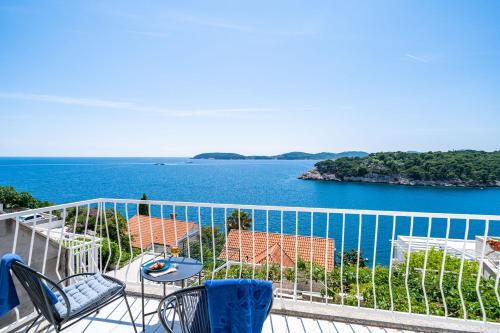 Stikovica Apartment | Oceanfront Oasis: Apartments Nina & Paula with 10/10 Rating