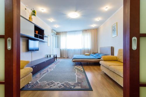 Dniprovs'kyi District Apartment | Comfortable Apartments on Darnitsa for Families and Pets