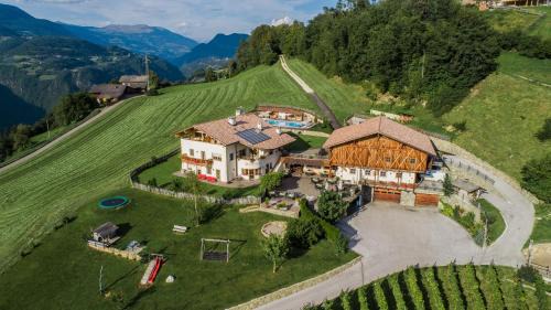 Fie allo Sciliar House | Coastal Retreat at Apartments Pitschlmann - Rated 9.9/10