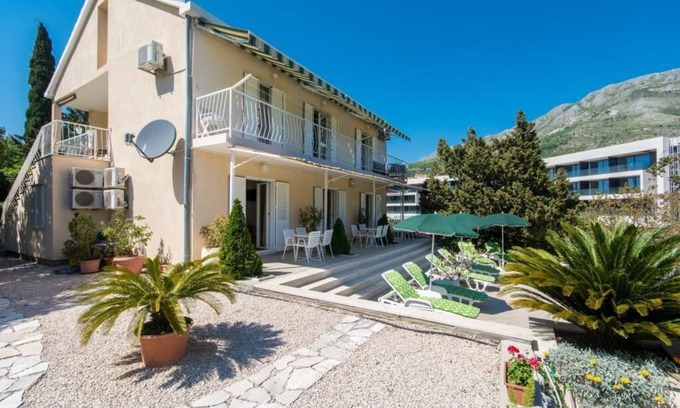 Srebreno Apartment | Cozy Apartments & Rooms Jokovic with Terrace and Sea View