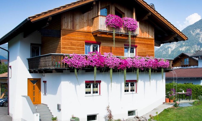 Reutte Apartment | Family-Friendly Apartments Schöll with High Guest Ratings