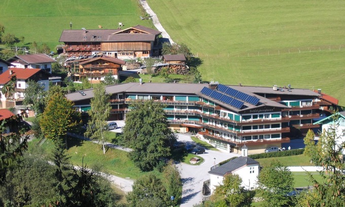 Auffach Apartment | Family-Friendly Apartments Schatzberg-Haus in Wildschönau