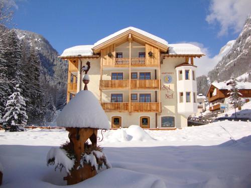 Rocca Pietore Apartment | Guest Rated 9.7: Oceanfront Apartments Sol E Nef