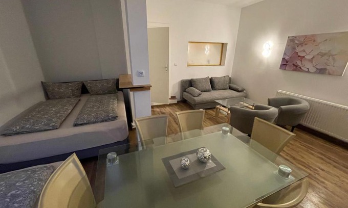 Strehlen Apartment | Family-Friendly Apartments Strehlen with Great Reviews