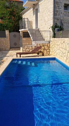 Cove Donja Krusica (Donje selo) Apartment | Perfect Getaway at Apartments Tomina with Oceanfront Views