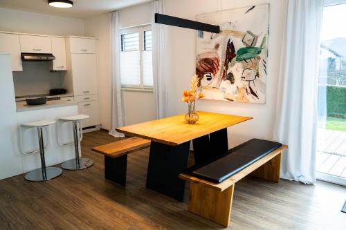 Grein Apartment | Family-Friendly Apartments Verde with Breakfast Included