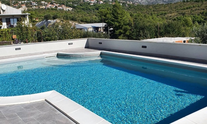 Solin Apartment | Top-Rated Apartments Villa Salona Sky with Ocean View & Pool