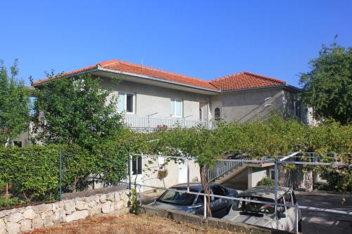 Orebic Apartment | Child-Friendly Apartments with Parking in Orebic, Peljesac
