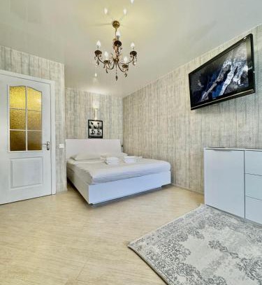 Poltava Apartment | Experience Italy in the Heart of Poltava - Guest Rated 9.6