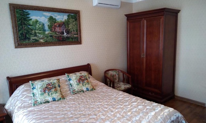 Kaliningrad Apartment | Top-Rated ApartRetro in City Center with Breakfast Included