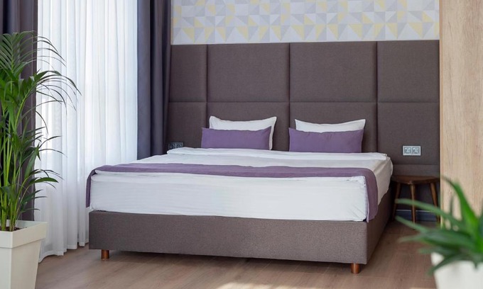 Kirovograd Hotel | Top-Rated ApartUA Кропивницький with Family-Friendly Amenities
