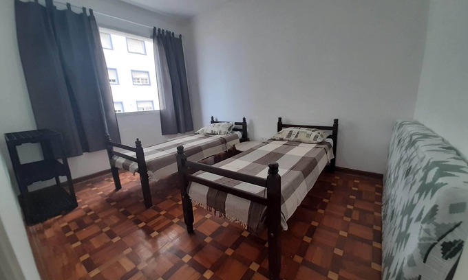 Vila Assuncao Apartment | Beachfront Apê: Embrace Serenity with Sea Views