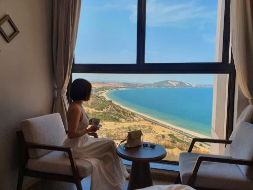 Suoi Nuoc Beach Apartment | Relaxing APEC Mandala Cham Bay Mũi Né with Ocean Views