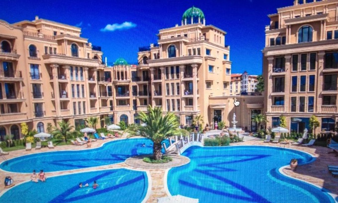Sunny Beach Apartment | Oceanfront Aphrodite Gardens Studio with Pool & Dining