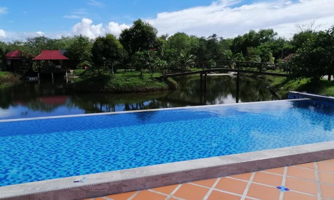 Kuala Teriang Resort | Eco-Friendly Api-api Eco Chalet with Pool & Breakfast
