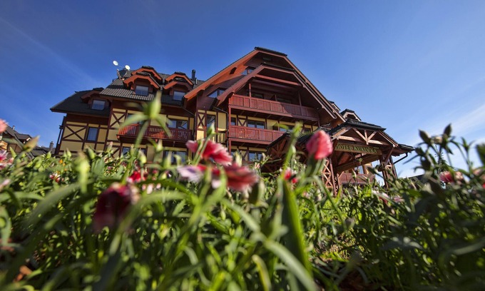 Tatranska Lomnica Hotel | Experience APLEND Hotel Kukučka: 4-Star Comfort Awaits