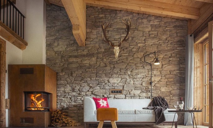 Elbigenalp Apartment | Scenic Mountain Apartment with Breathtaking Lech Valley Views