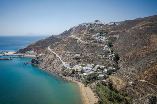 Anafi Hotel | Discover Apollon Village Hotel: Oceanfront Retreat with Breakfast