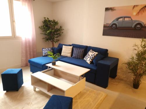 Evreux Apartment | Pet-Friendly T3 App 4 in Heart of the City - Close to Station