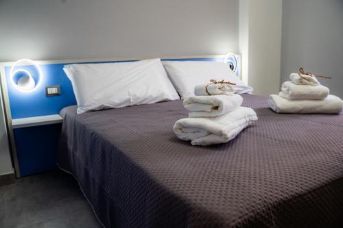 Montefalcione Apartment | Relax at App Castle View Montefalcione with Oceanfront Pool