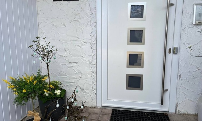 Neustadt-Stadtmitte Bed & Breakfast | Ocean View Retreat with Spa and Terrace - Fewo-Nuwenstat