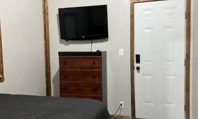Chattaroy Cabin | Exclusive Appalachian Hideaways Cabin #2 - Top Rated Escape