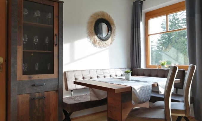 Sankt Kathrein am Hauenstein Apartment | Family-Friendly Retreat in Beautiful Joglland with Hot Tub