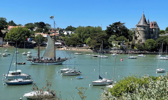 Pornic Apartment | Family-Friendly Appart near the Ocean in Pornic Gourmalon