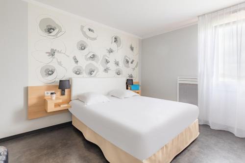 Reims Apartment | Welcoming Appart'City Classic Reims with Pet-Friendly Amenities