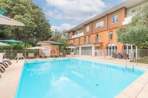 Colomiers Apartment | Comfortable Stay at Appart'City Classic Toulouse Colomiers