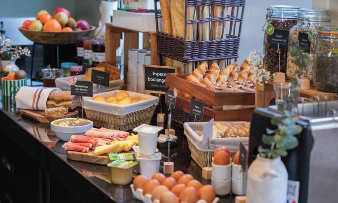 La Madeleine Apartment | Discover Appart'city Confort Lille Euralille: Pet-Friendly Stay