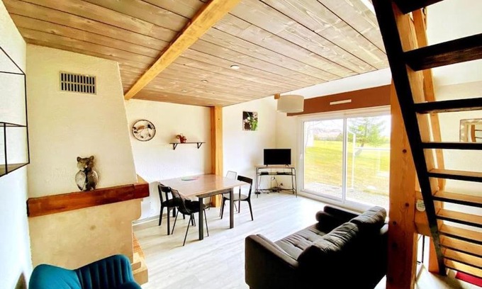 Metabief Apartment | Comfortable Appart in Métabief at the Foot of Ski Slopes